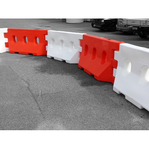 Traffix 1800 Water Filled Barriers