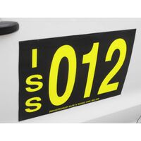How do I remove UHF Call Signs from my vehicles?